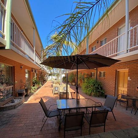 Central Yarrawonga Motor Inn Exterior foto