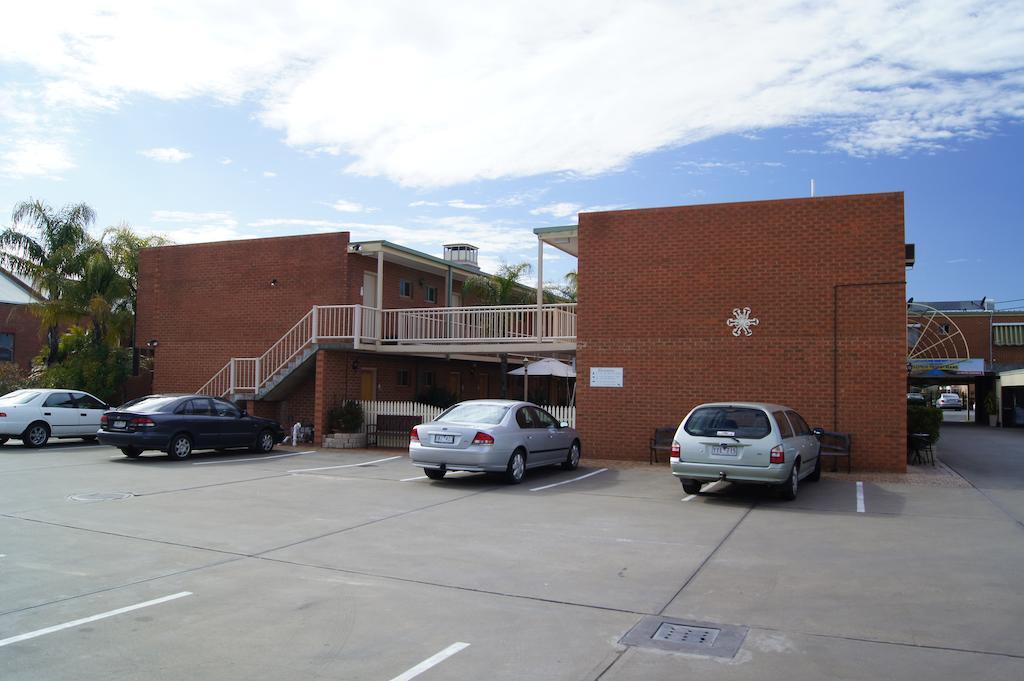 Central Yarrawonga Motor Inn Exterior foto