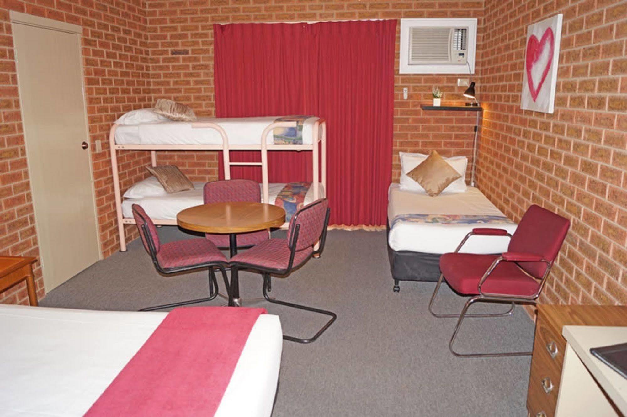 Central Yarrawonga Motor Inn Exterior foto
